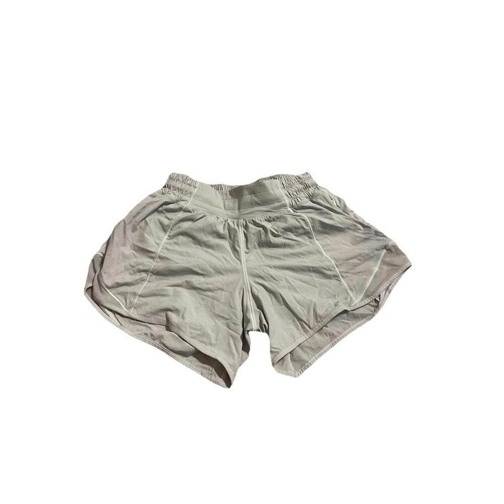 Lululemon Short Inseam 3.5 Off White Size 2 H74